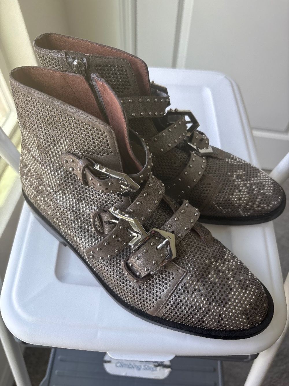 Gianni Bini Silver Gray Ankle Boots